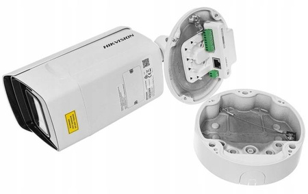 Kamera IP HIKVISION iDS-2CD7A26G0/P-IZHS (C)