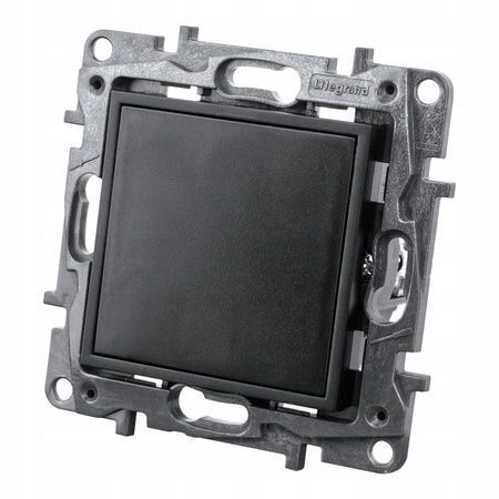 LEGRAND Niloe Step CZARNA Zaślepka 863500