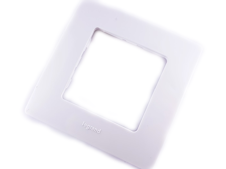 LEGRAND Niloe BIAŁA Ramka pojedyńcza 665001