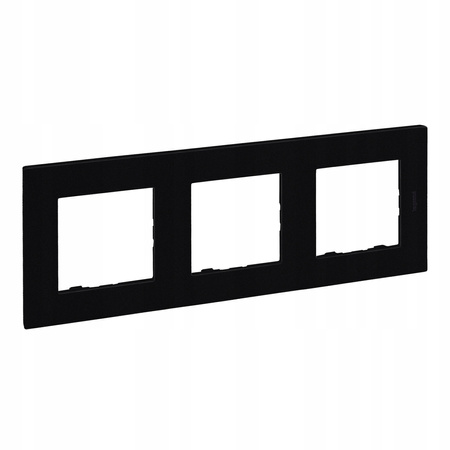 LEGRAND Niloe Step CZARNA Ramka potrójna 863593