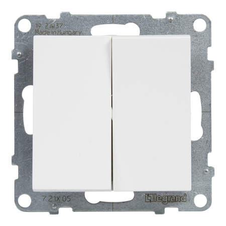 LEGRAND Suno BIAŁY Łącznik świecznikowy podwójny 721105