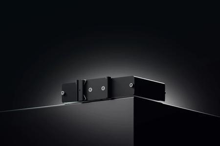 TELTONIKA Przełącznik przemysłowy TSW114 5xGbE Zintegrowany uchwyt DIN