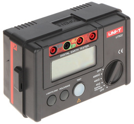 UNI-T Miernik rezystancji uziemienia UT522